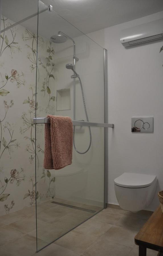 Boutique B&B El Refugio Alcaucin Luaran gambar